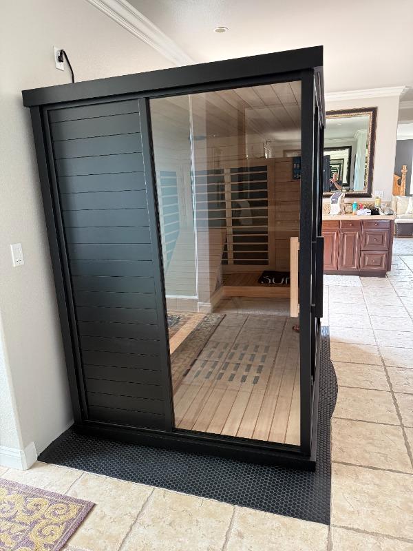 Sun Home Solstice™ 4-Person Infrared Sauna - Customer Photo From Richard Chade