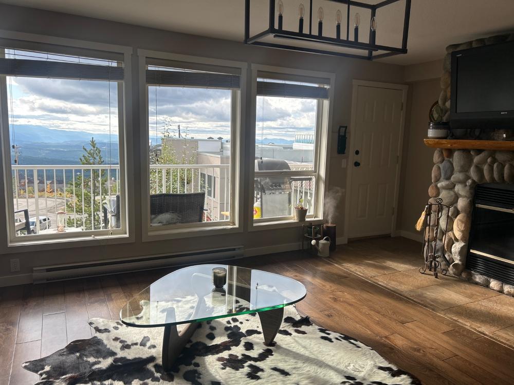 White Tricolor Cowhide Rug - Customer Photo From Abigail C Ploeg