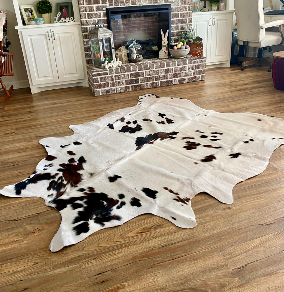 White Tricolor Cowhide Rug - Customer Photo From Michele Lane