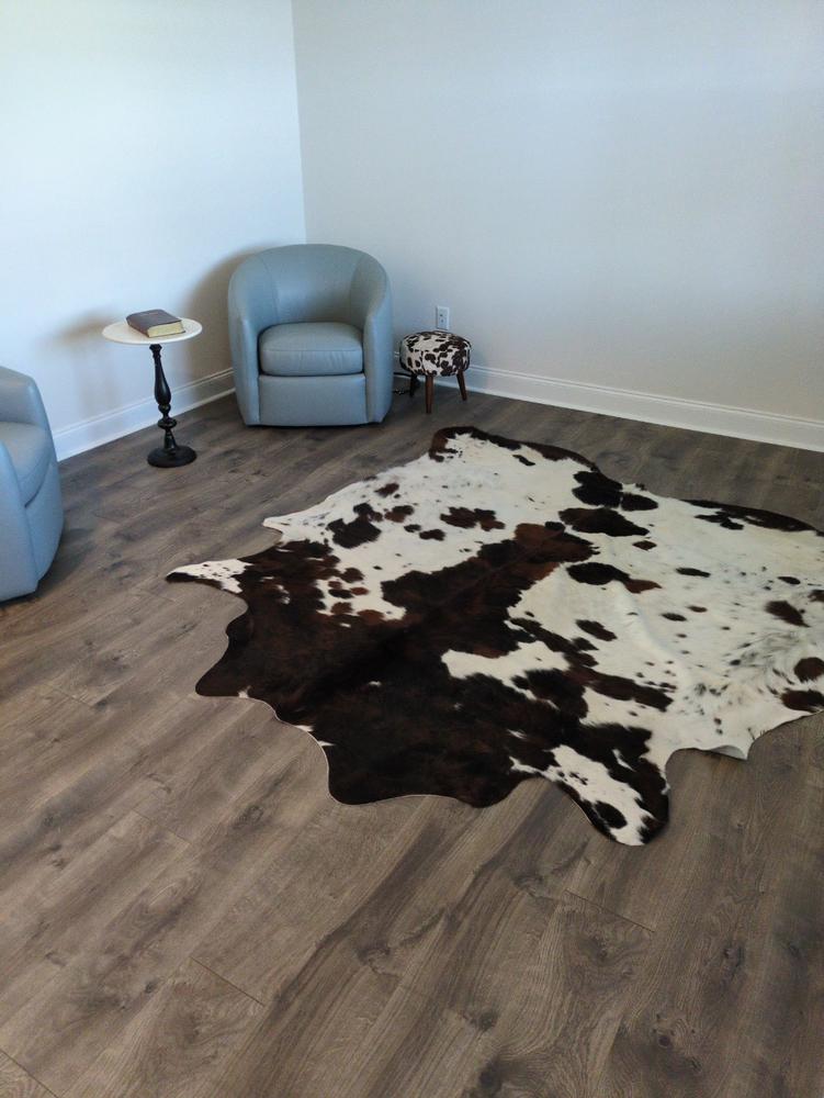 Tricolor Cowhide Rug - Customer Photo From Walker Lee