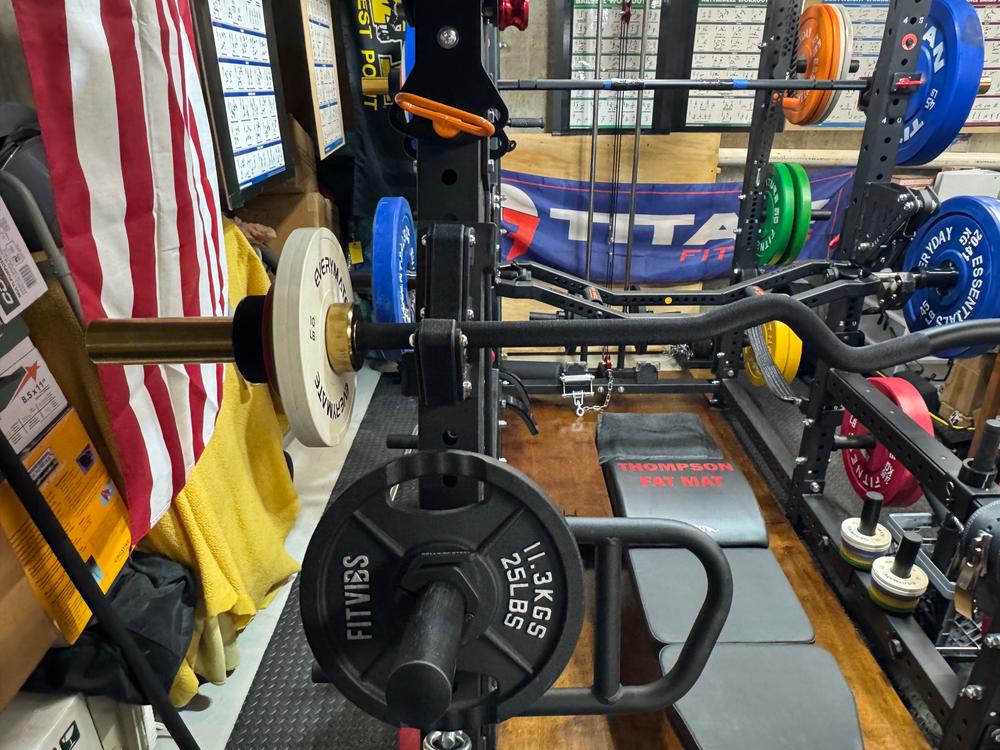 EZ Curl Bar Midas - Customer Photo From David B