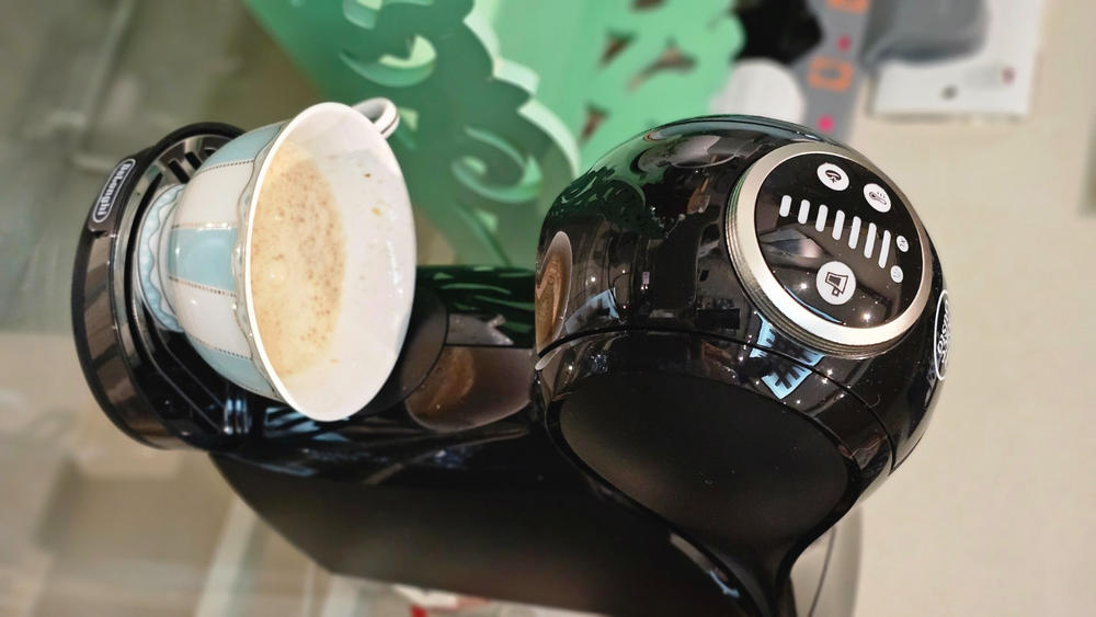 Nescafe Dolce Gusto Genio S Plus Coffee Machine EDG315.B Nescafe Dolce Gusto Genio S Plus Coffee Machine EDG315.B