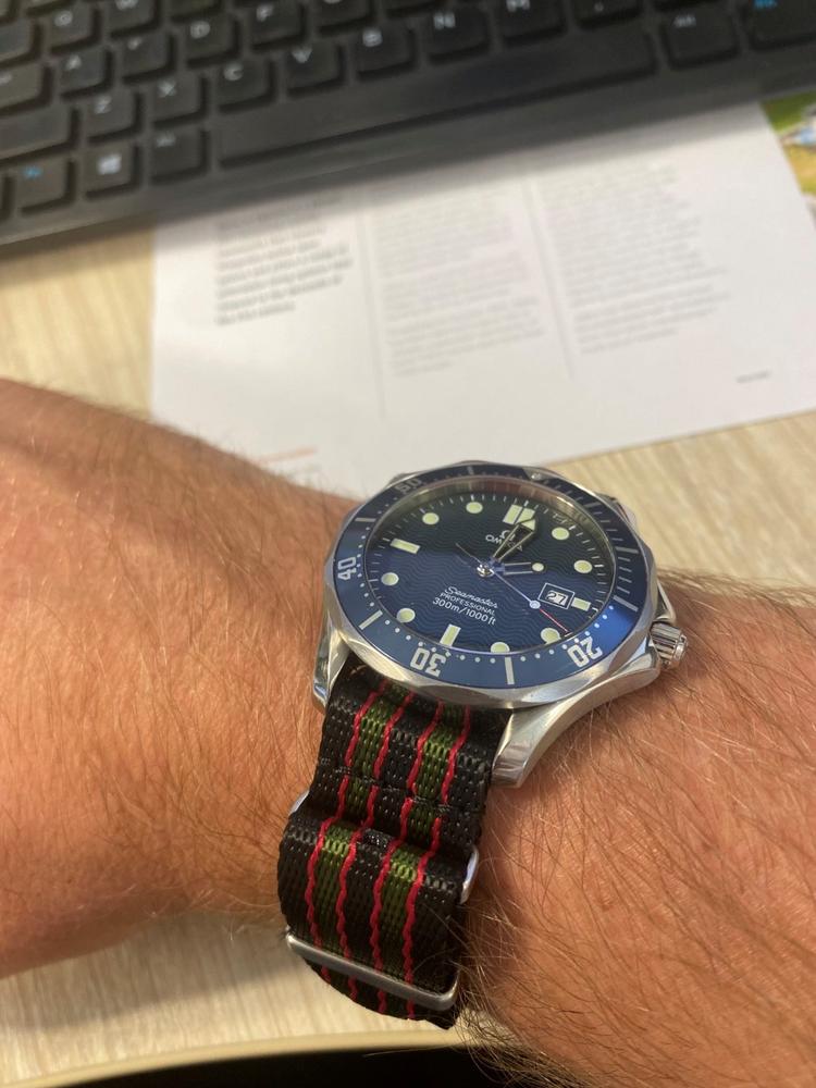 EXECUTIVE GOLDFINGER - Customer Photo From Brett G.