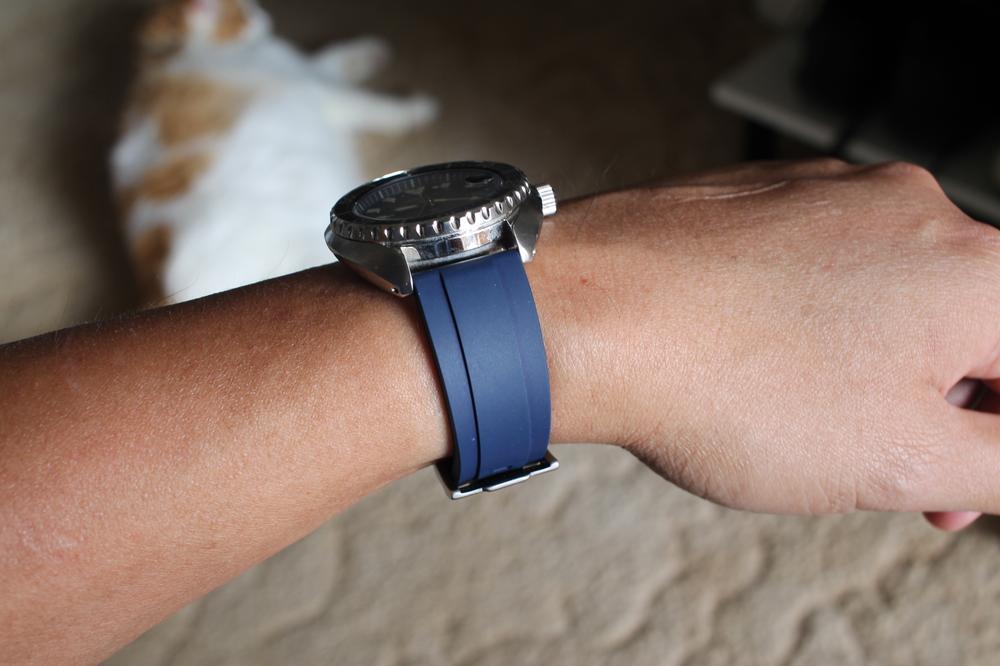 FKM RUBBER QUICK RELEASE - NAVY - Customer Photo From Johnny