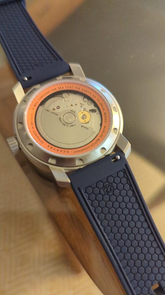 FKM QUICK RELEASE CHECKER - NAVY - Customer Photo From Chris Brown