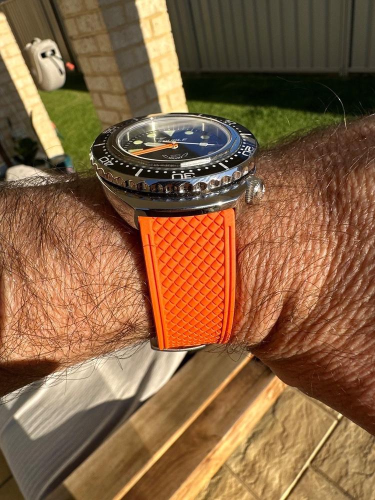 FKM QUICK RELEASE CHECKER - ORANGE - Customer Photo From Sean F.