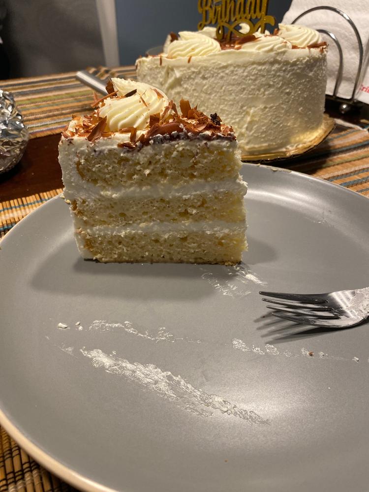 Round Tres Leches Cake - Customer Photo From Rachel Leigh Fogleman