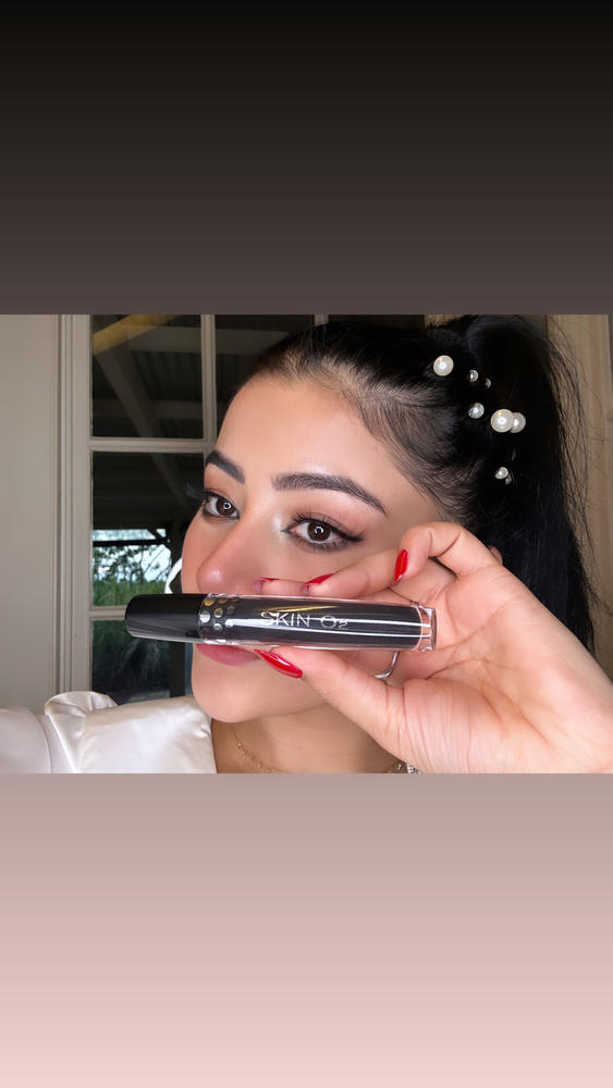 Mascara + FREE Lash & Brow Gel - Customer Photo From Amira 
