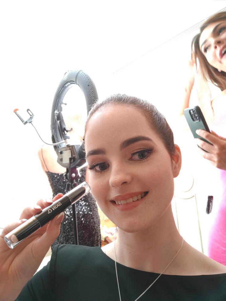 3D Face Stick - Contour & Highlight - Customer Photo From Abbie Freeman