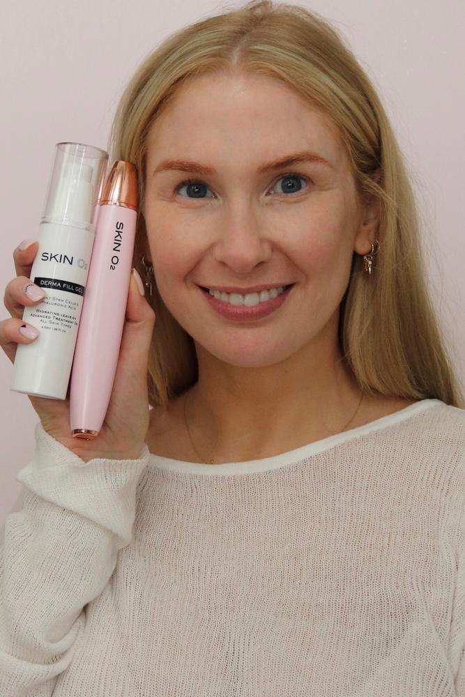 LED + RF Wrinkle Eraser Pen + Free Derma Fill - Customer Photo From Jessica M.