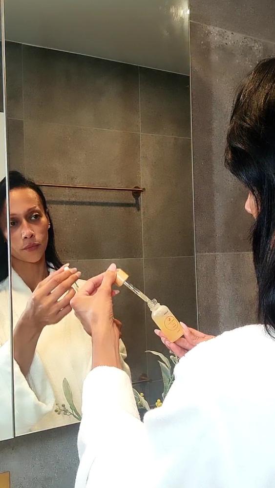 2% Retinol Serum - Customer Photo From Azy