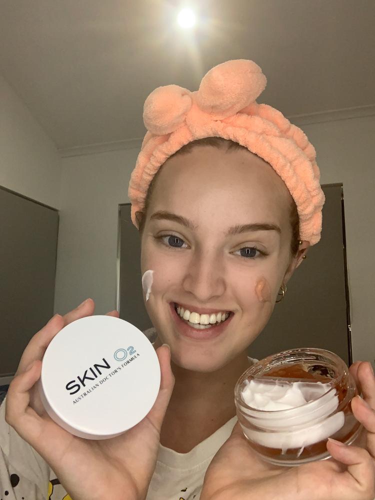 2 in 1 Hydration Mask - Customer Photo From Soleil R.