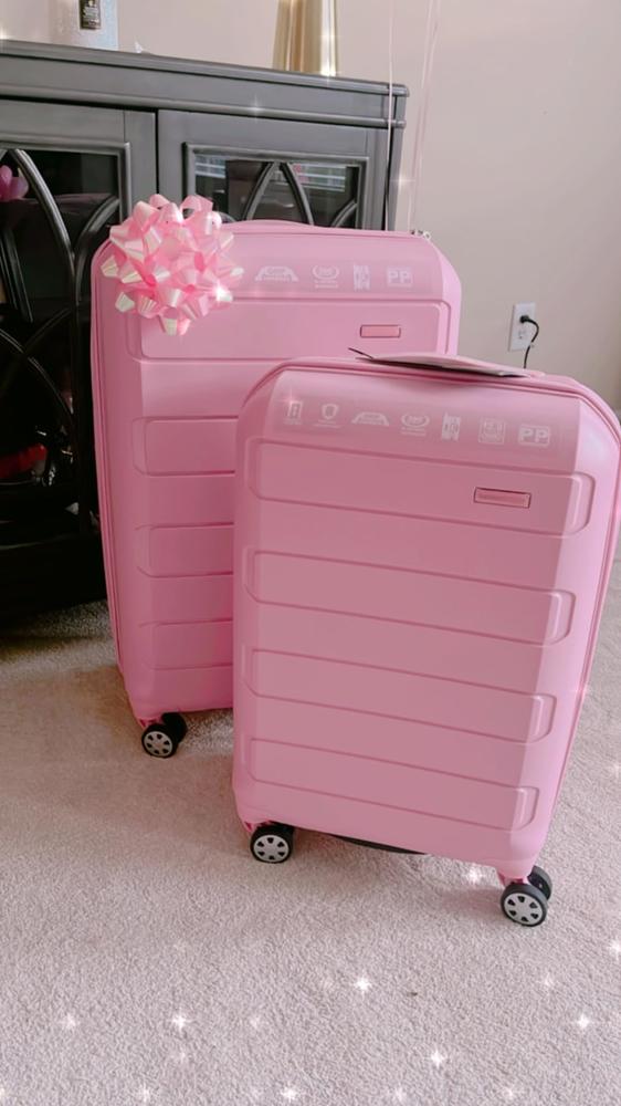 Pagosa 2-Piece Hardside Spinner Luggage Set - Customer Photo From Glamorous GlendaGlamorous Glenda