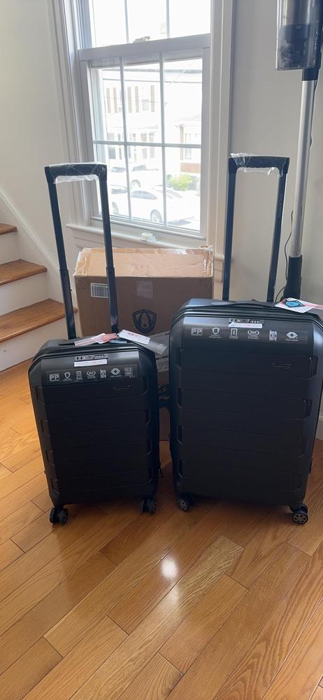 Pagosa 2-Piece Hardside Spinner Luggage Set - Customer Photo From Martin PizarroMartin Pizarro