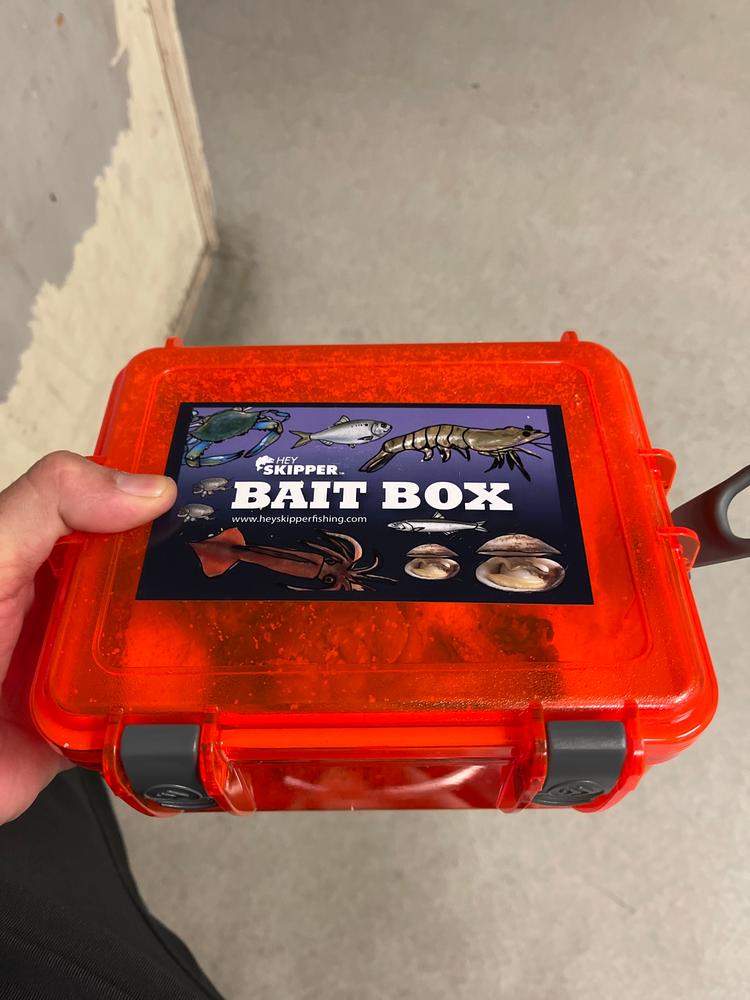 2 NEW Bait Boxes For Belt Vented Crushproof Worms FISHING dog