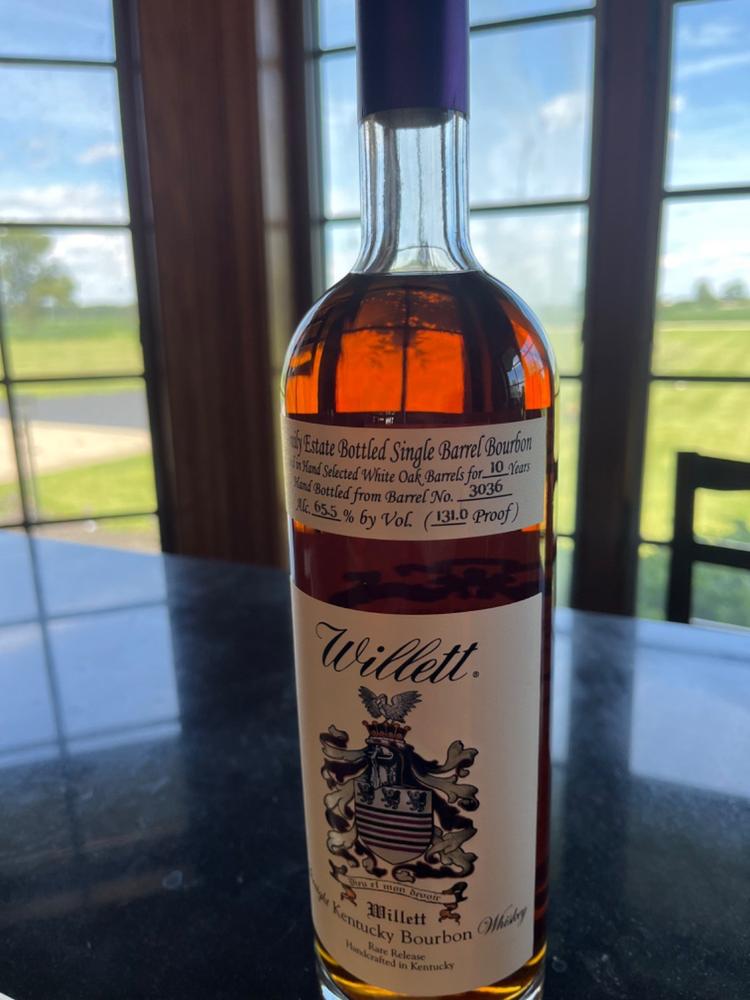 Willett 10 Year Old Family Estate Bottled Single Barrel Straight Bourbon Whiskey Selected By VWS - Customer Photo From Anonymous