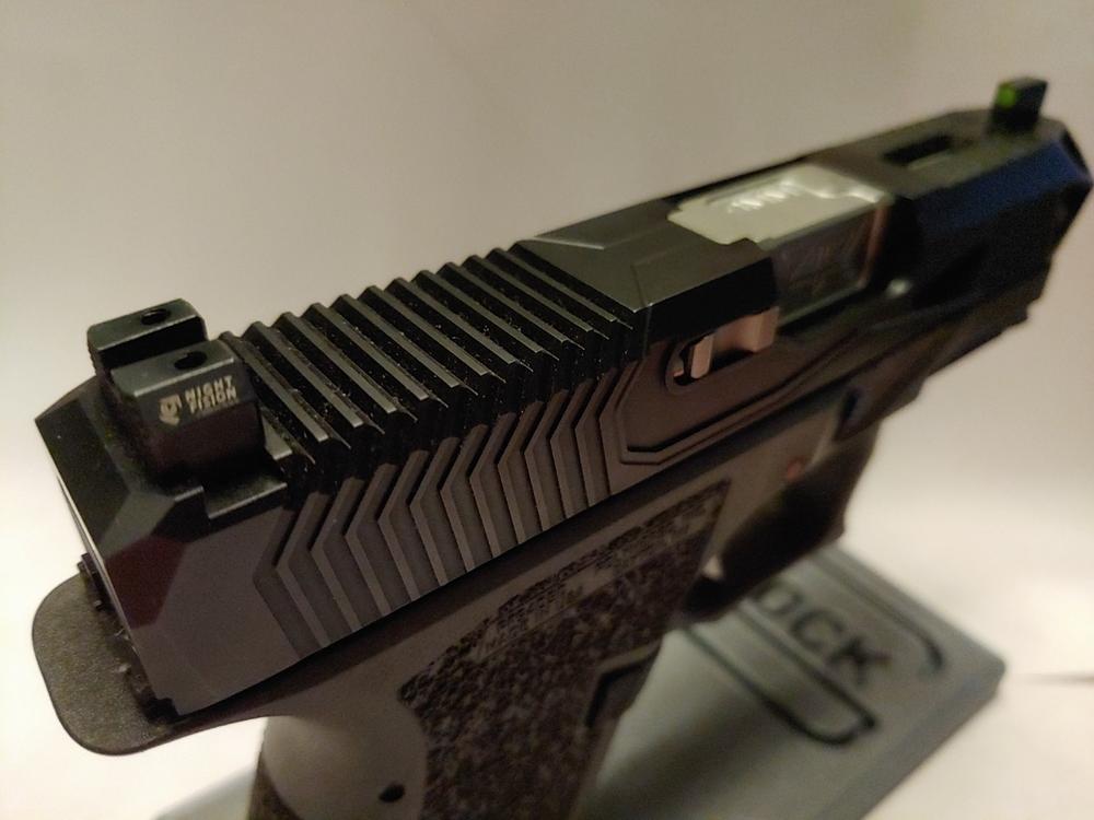 NIGHT FISION STUDENT OF THE GUN ACCUR8™ FOR GLOCK - Customer Photo From Warren Neuman