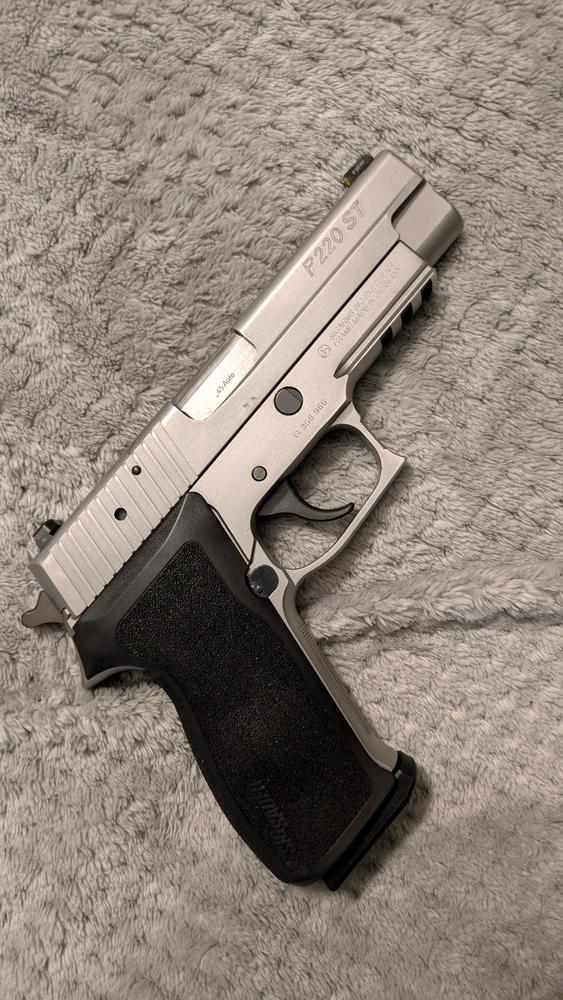 NIGHT FISION TRITIUM NIGHT SIGHTS FOR SIG SAUER - Customer Photo From Shannon