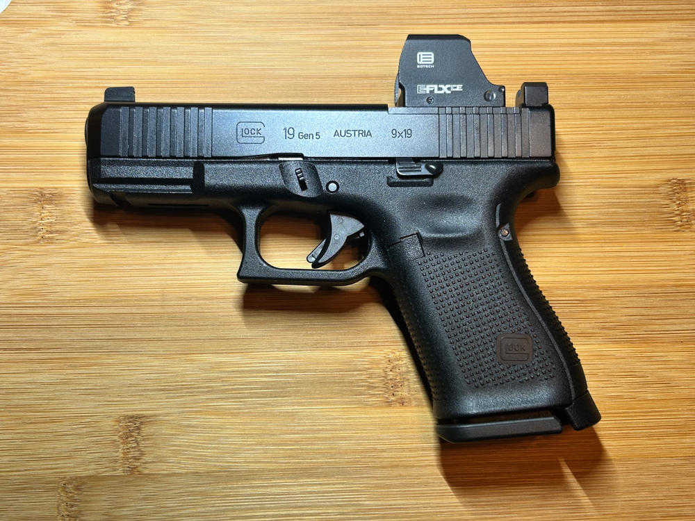 NIGHT FISION OPTICS READY STEALTH SERIES FOR GLOCK - Customer Photo From Tim Griffin