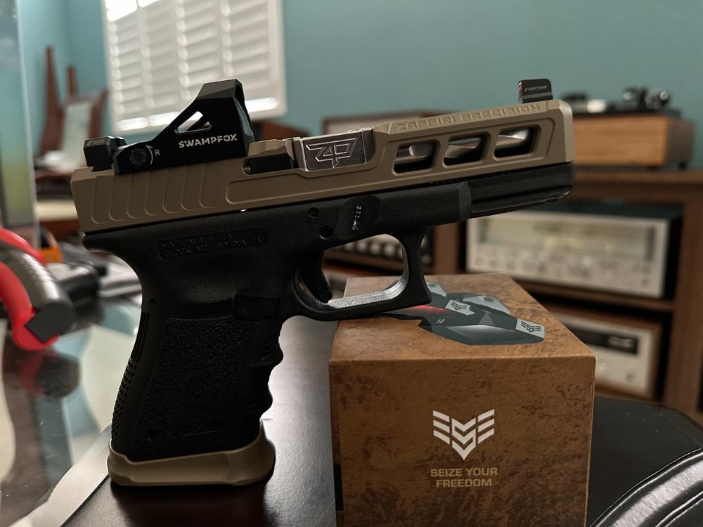 NIGHT FISION OPTICS READY STEALTH SERIES FOR GLOCK - Customer Photo From Peter Yap