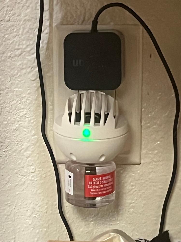 FELIWAY® Multicat Diffuser Kit - Customer Photo From Harrison M.