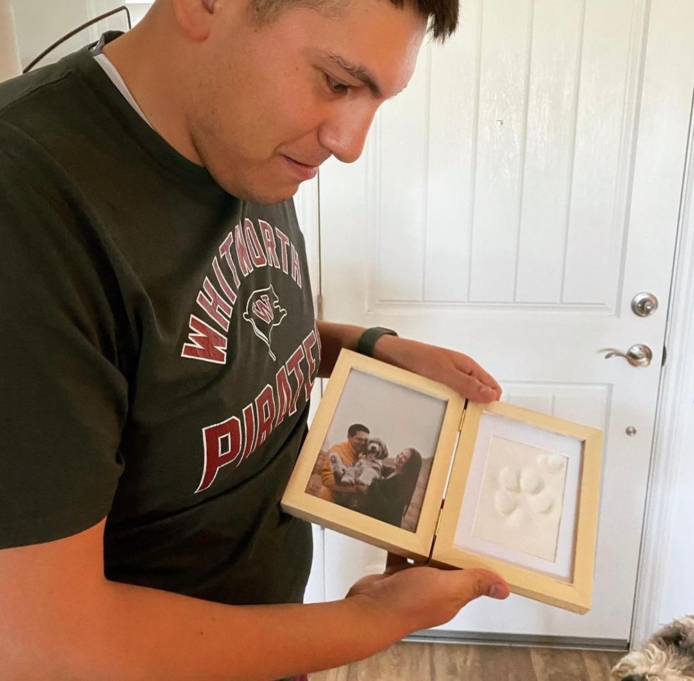 Pet Clay Paw Print White Frame Kit - Customer Photo From Lulu