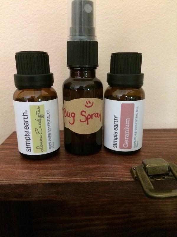 Simply Earth  Geranium Essential Oil