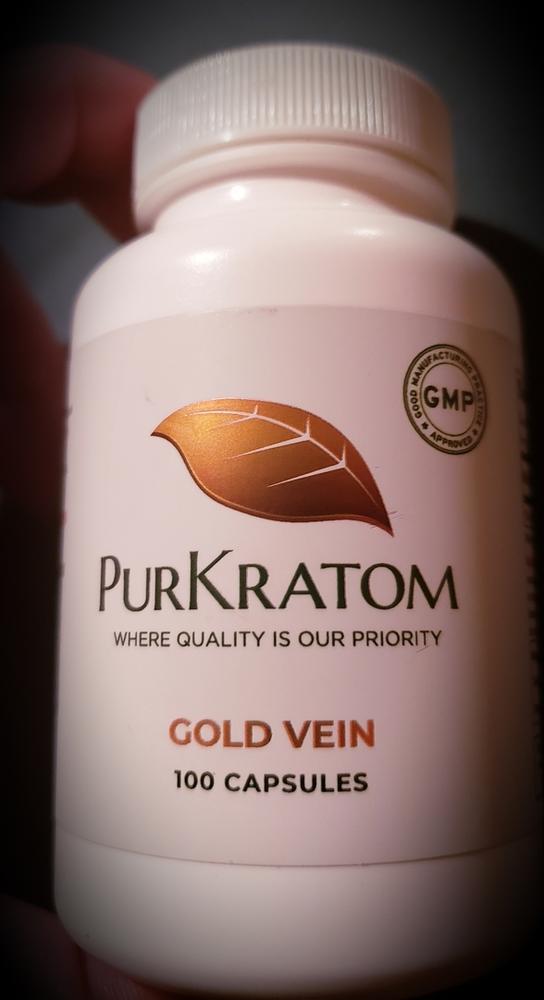 Gold Vein Kratom Capsules - Customer Photo From Kristen K.