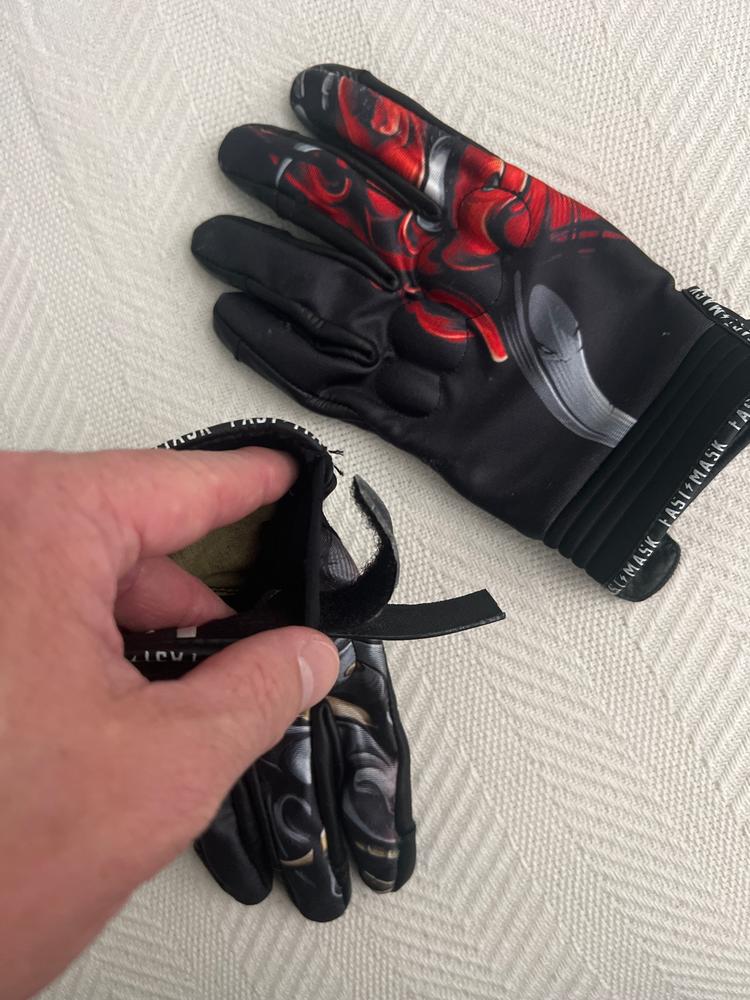 Oni Demon Live Fast Motorcycle Gloves - Customer Photo From Neil C.