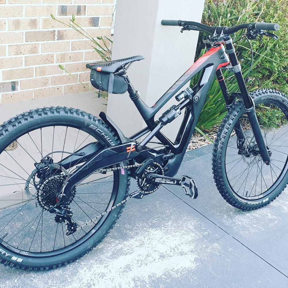 polygon xquarone dh8 dual suspension downhill mountain bike