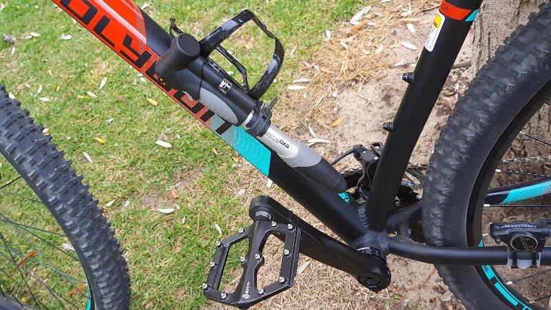 mini dual bike pump
