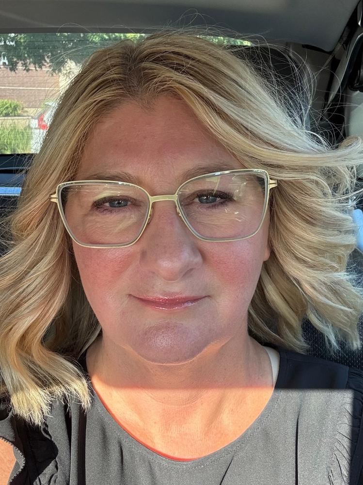 Peptides & Antioxidants Advanced Firming Daily Treatment - Customer Photo From Melissa F.