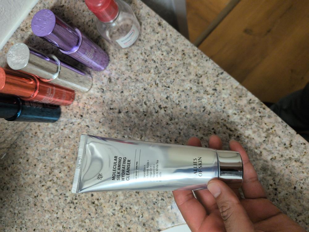 Molecular Silk Amino Hydrating Cleanser - Customer Photo From Anonymous