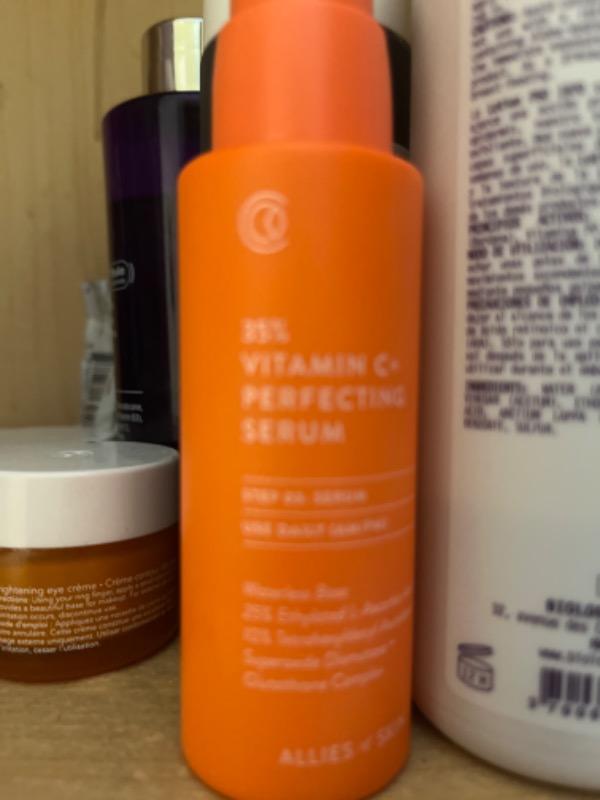 35% Vitamin C+ Perfecting Serum - Customer Photo From Alison R.