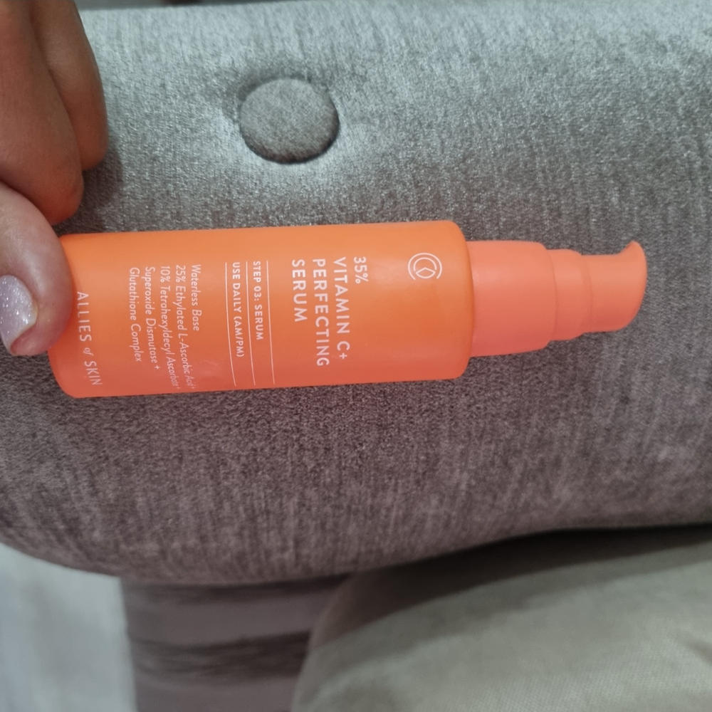 35% Vitamin C+ Perfecting Serum - Customer Photo From AydaySE T.