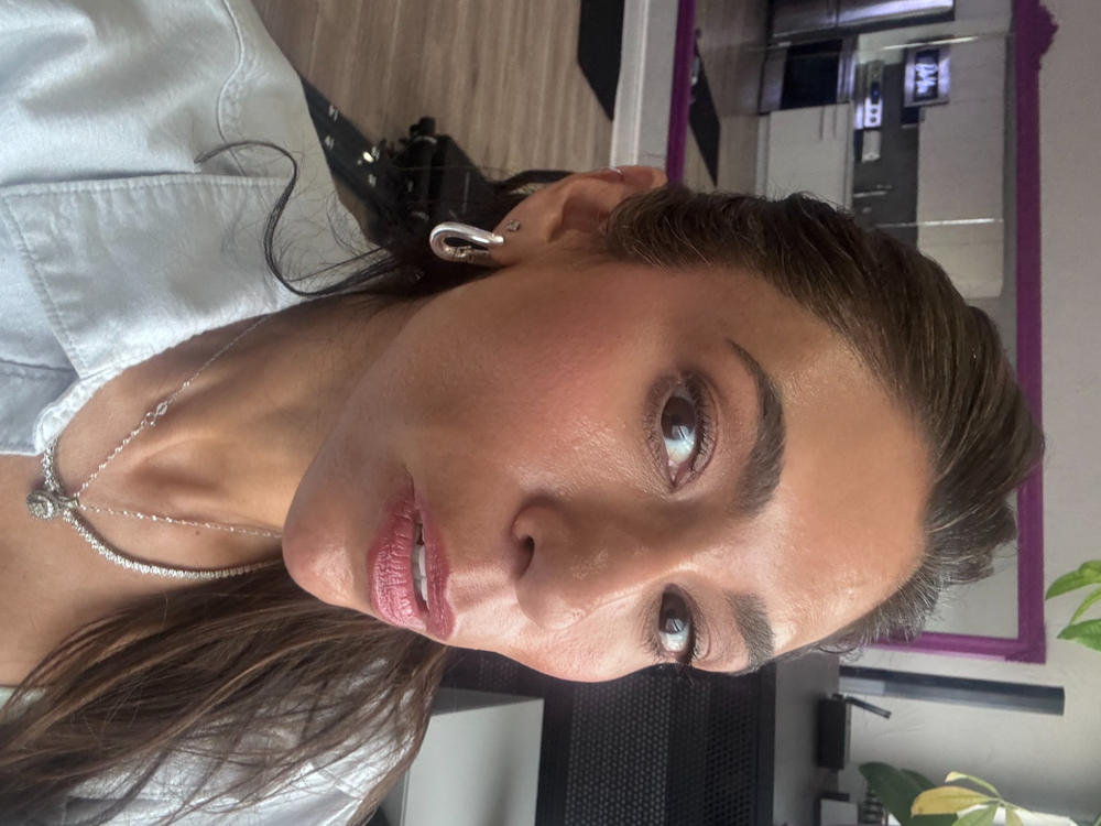 THE ONE SPF 50 Invisible Sunscreen Gel - Customer Photo From Dey G.