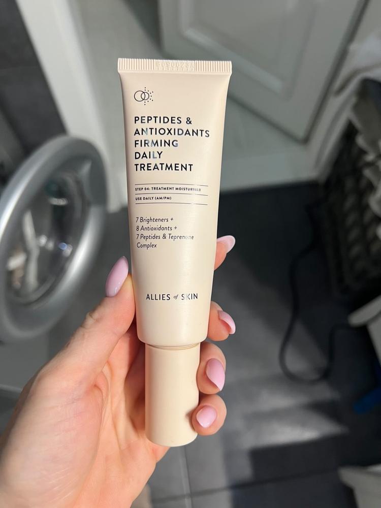 Peptides & Antioxidants Advanced Firming Daily Treatment, 0.67 fl oz - Customer Photo From Pyatkovskaya T.