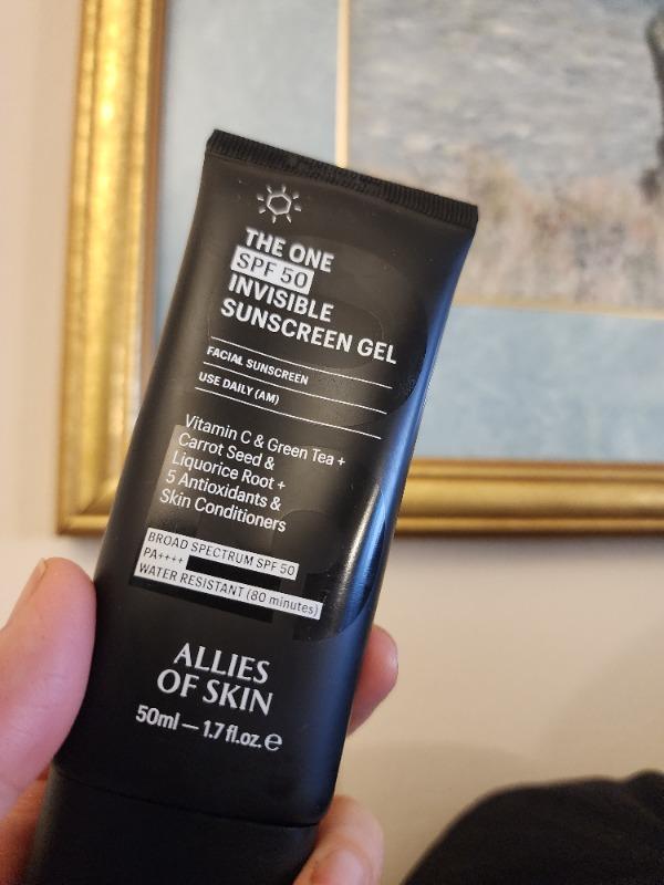 Deluxe THE ONE SPF 50 Invisible Sunscreen Gel - Customer Photo From Umi I.