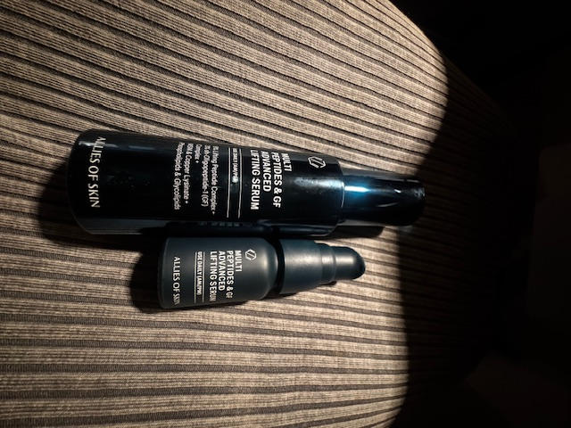 Deluxe Multi Peptides & GF (Growth Factor) Advanced Lifting Serum - Customer Photo From Lina Z.
