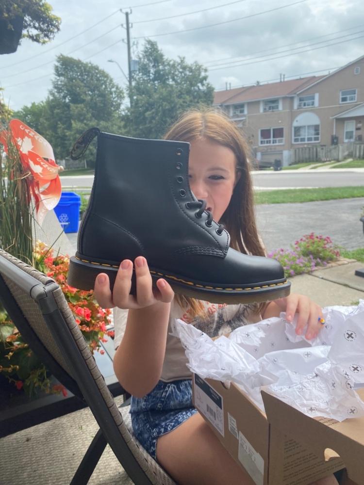 WOMENS DR MARTENS 1460 SMOOTH BOOTS - Customer Photo From Dorothy Frotten