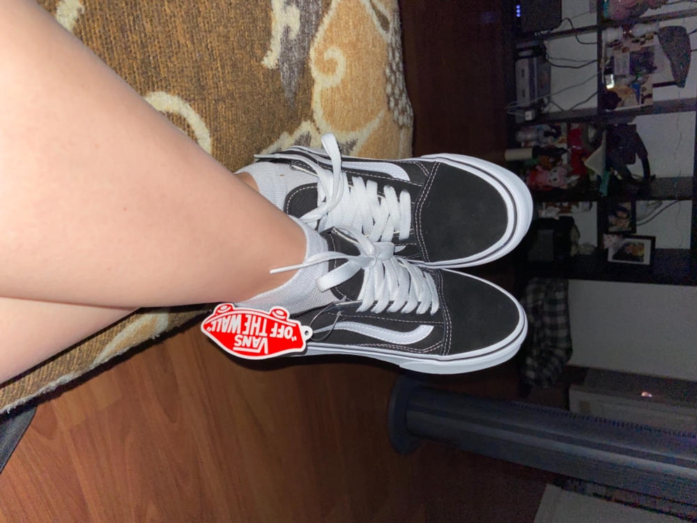 WOMENS VANS OLD SKOOL CANVAS SHOES - Customer Photo From Daniela Lopes
