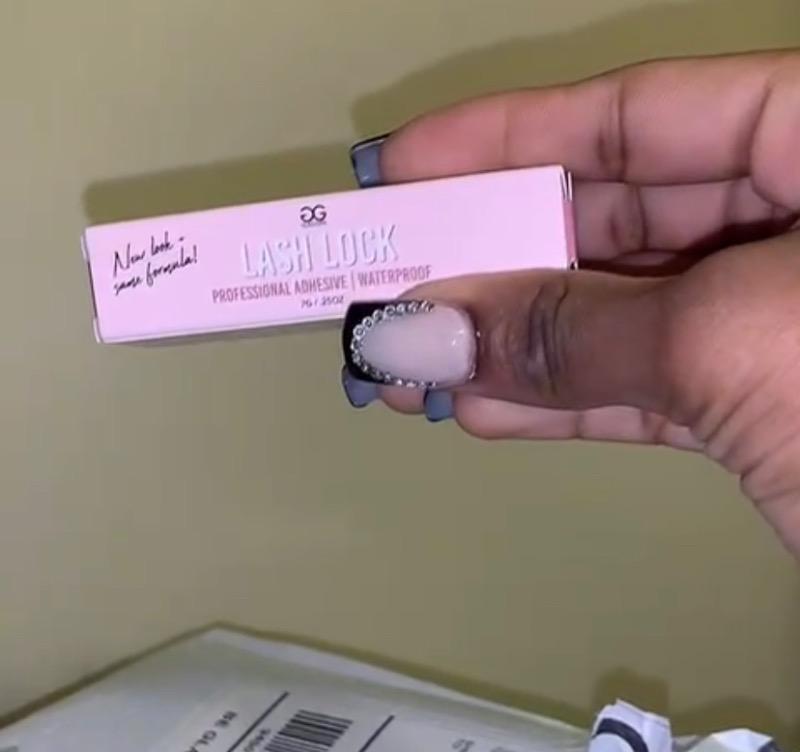 Lash Lock® False & Flare Lash Glue - Customer Photo From Shadae Vickers