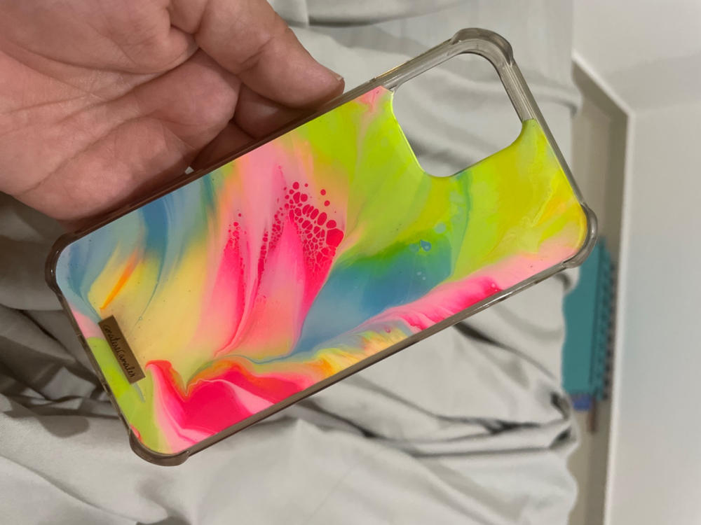 Neon Marble - Customer Photo From Paola galicia diaz GADP911109C91