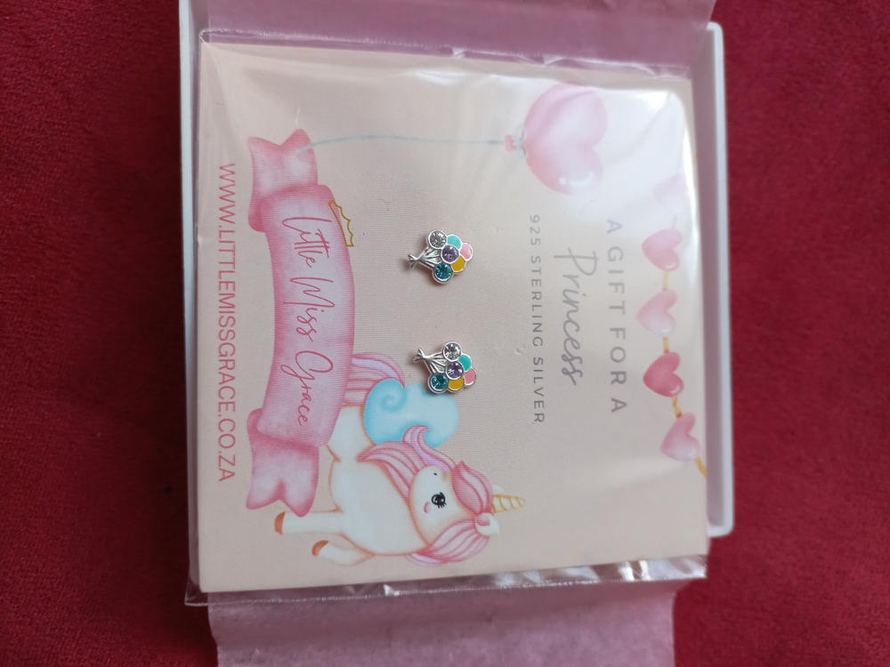 MG102-C39954 - 925 Sterling Silver Childrens Balloon / Birthday Earrings, 7x10mm - Customer Photo From Sherasade Ebrahim