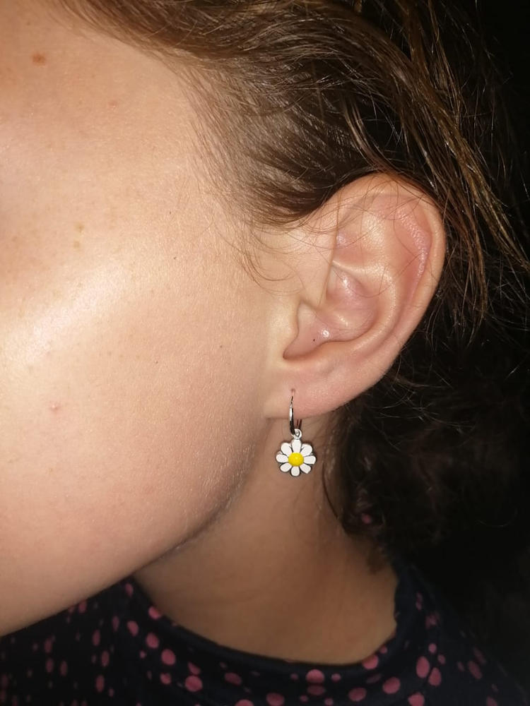 MG293-C27559 - 925 Sterling Silver Flower hoops, 12mm hoops - Customer Photo From Tallyn Morgan Graaff