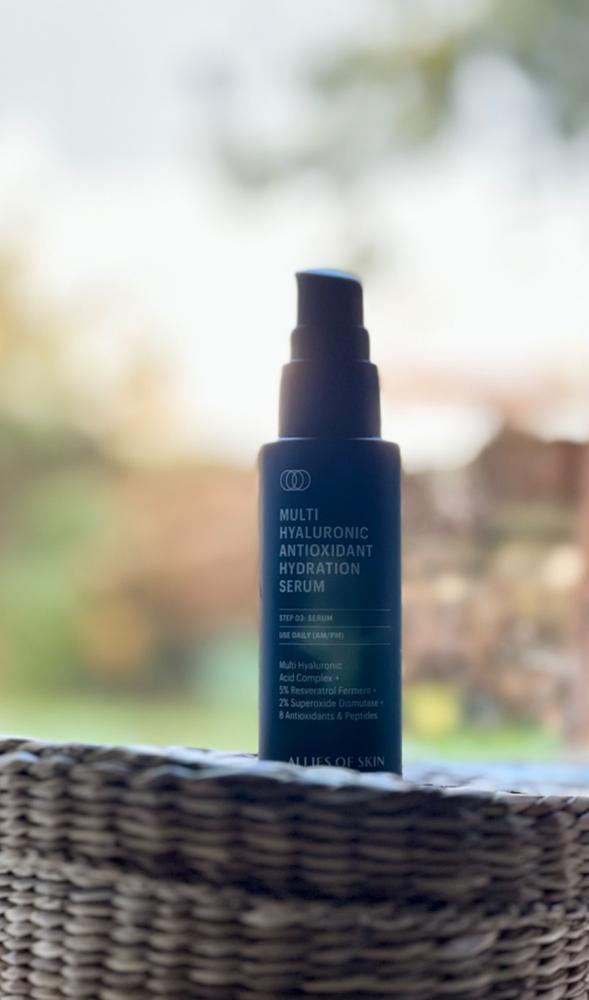 Multi Hyaluronic Antioxidant Hydration Serum - Customer Photo From Kamila N.