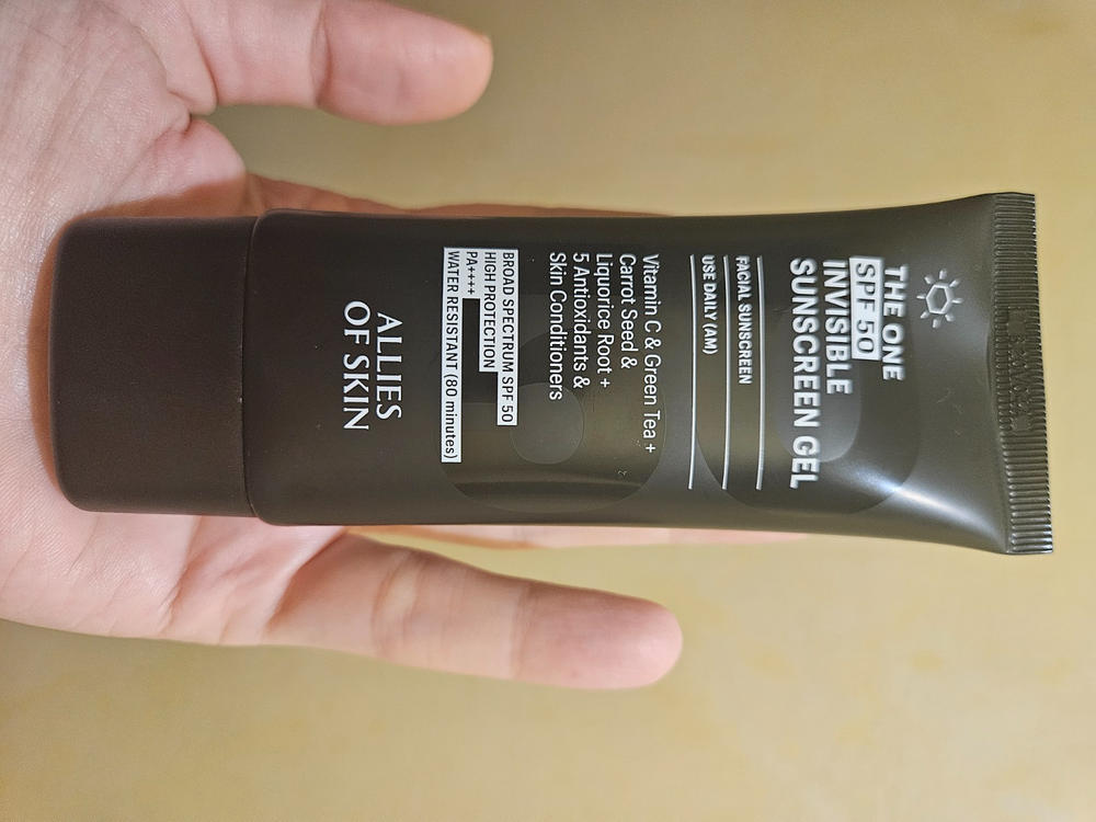 THE ONE SPF 50 Invisible Sunscreen Gel - Customer Photo From Maria S.