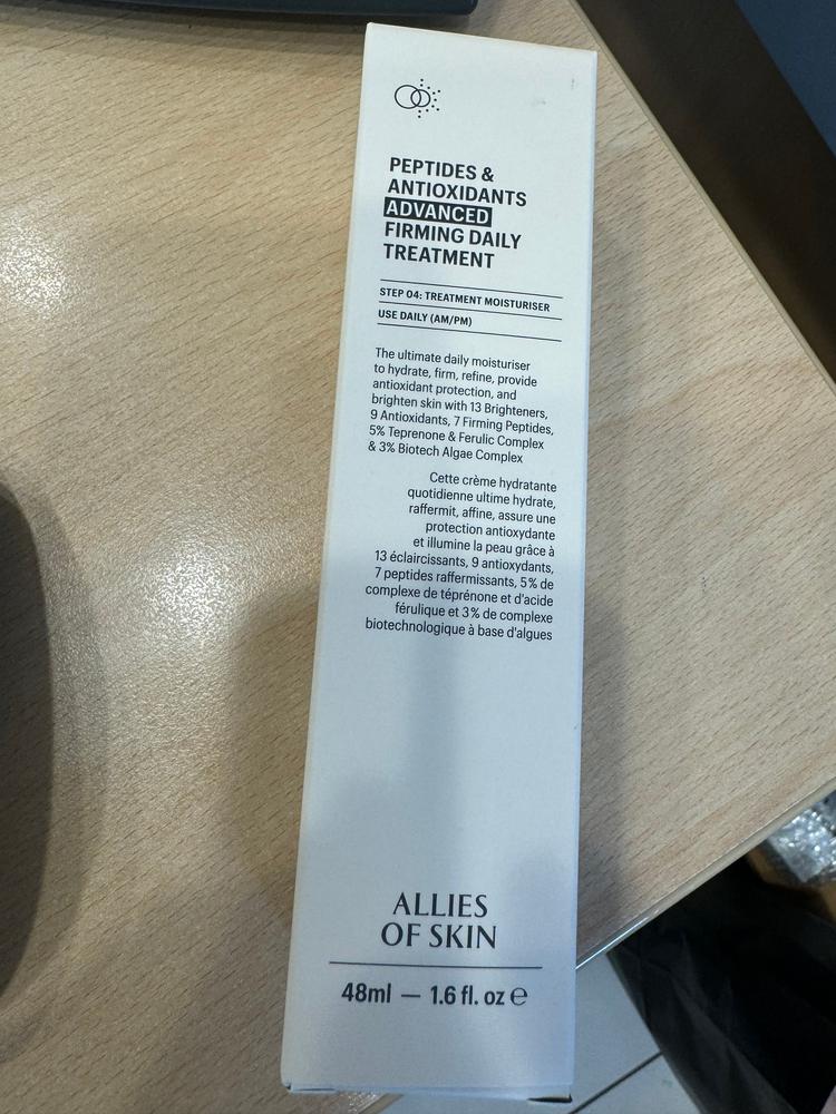 Peptides & Antioxidants Advanced Firming Daily Treatment - Customer Photo From OLGA 
