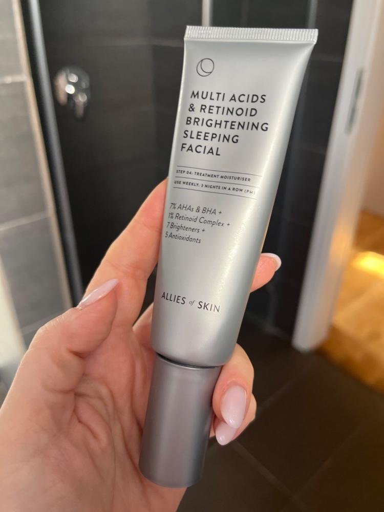 Multi Acids & Retinoid Brightening Sleeping Facial - Customer Photo From Andrea F.