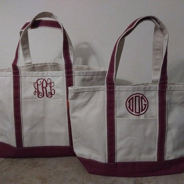 Medium Canvas Monogrammed Boat Tote Bag w Zipper - Customer Photo From Leslie Roberson